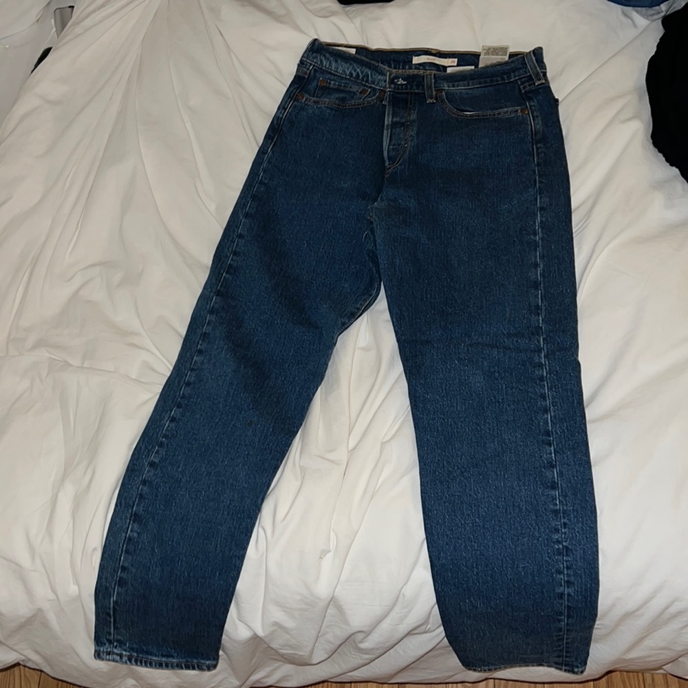 Levi’s wedgie style jeans - straight never worn